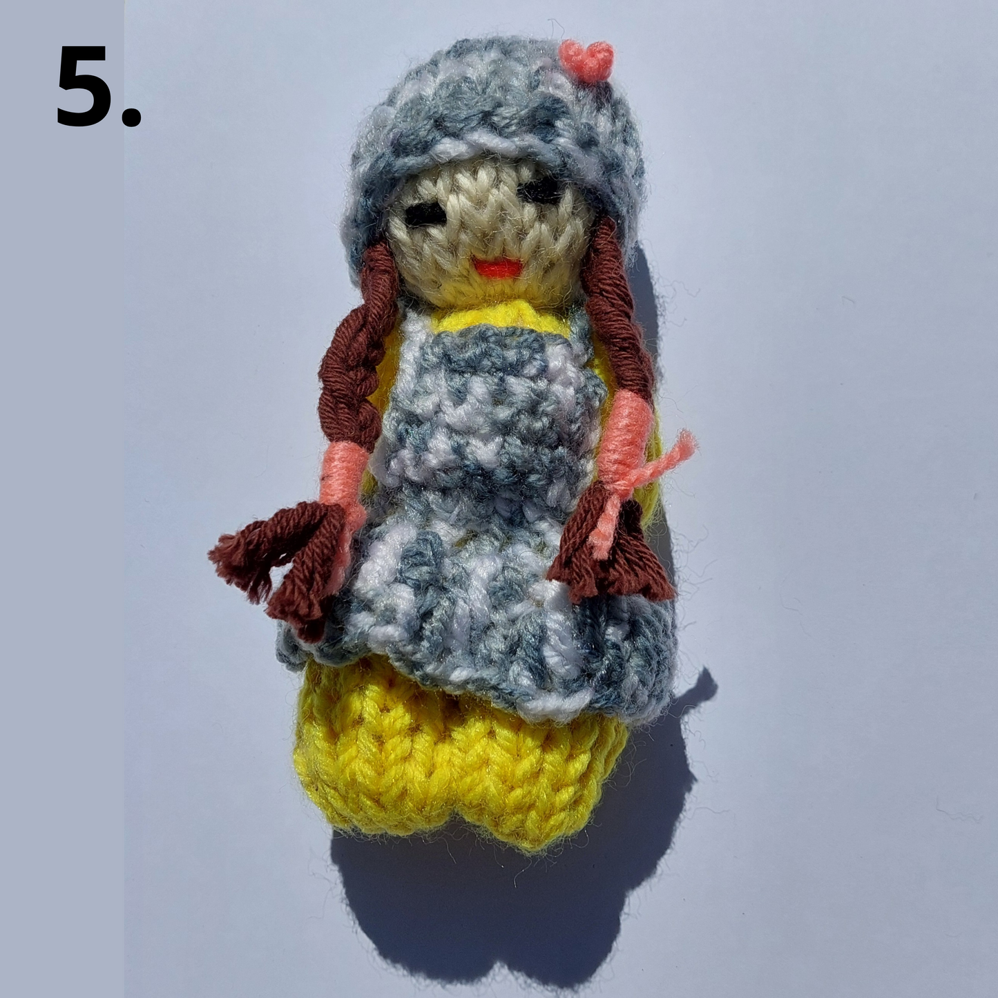 Muñecas Tejidas Artesanales. Pequeñas Compañeras. Varios colores