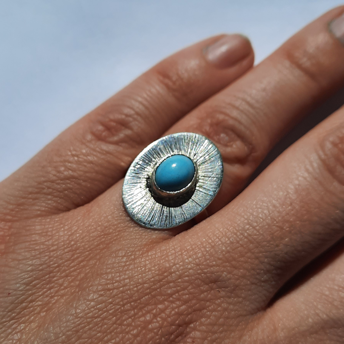 Anillo de Plata 950 con Turquesa – Talla 17 (US 8) – Pieza única