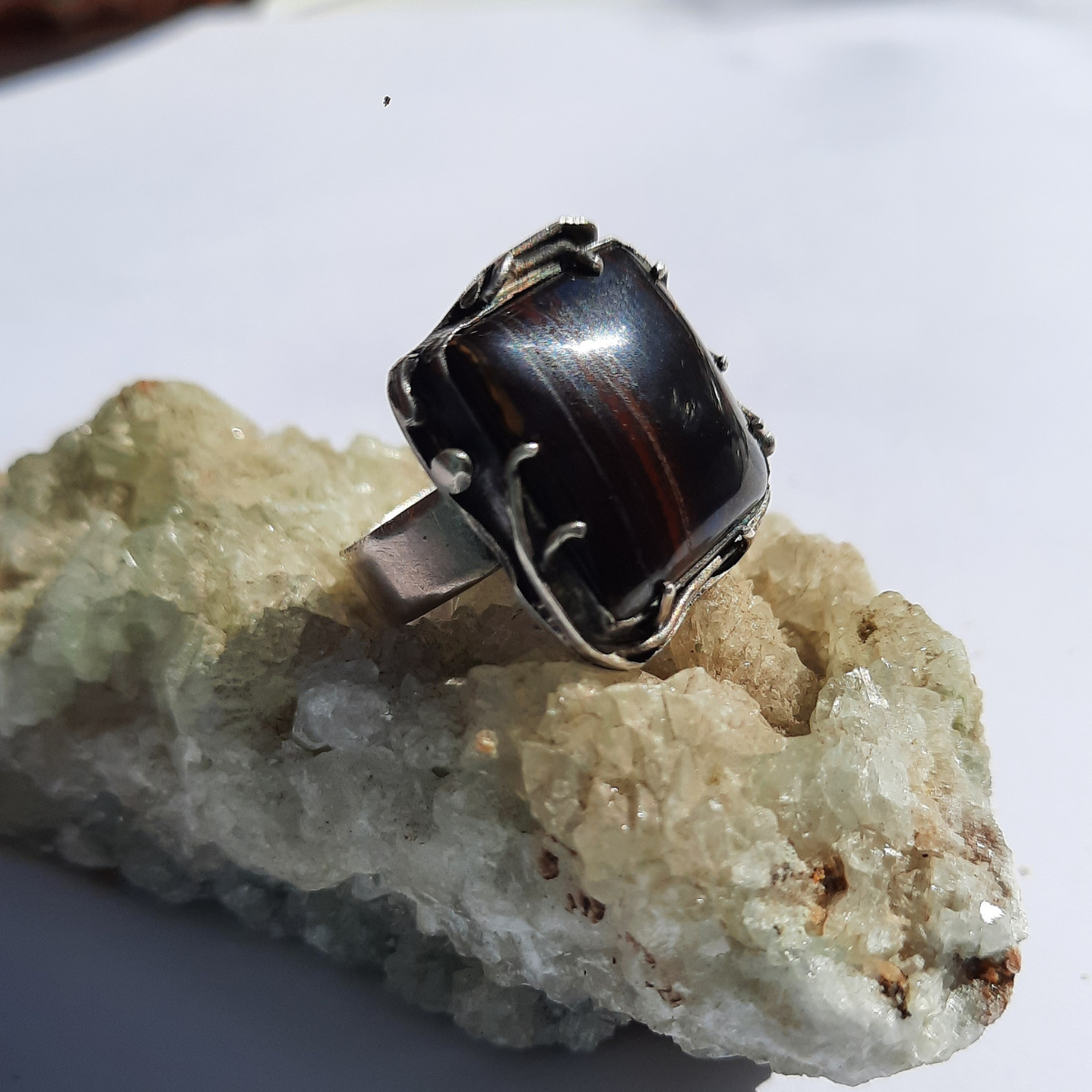 Anillo de Plata 950 con Iron Tiger (Ojo de Tigre) – Talla 15 (US 7.5) – Pieza única