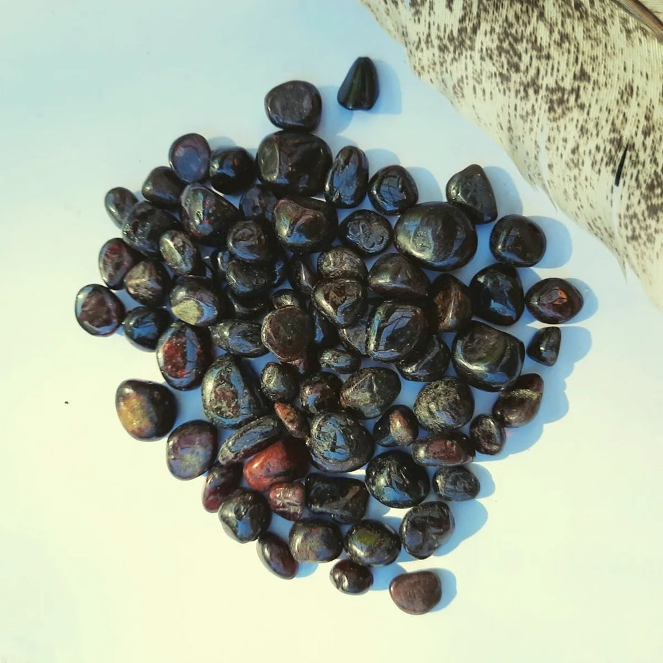 Piedra Granate Tamboreada · Tamaño bolsillo