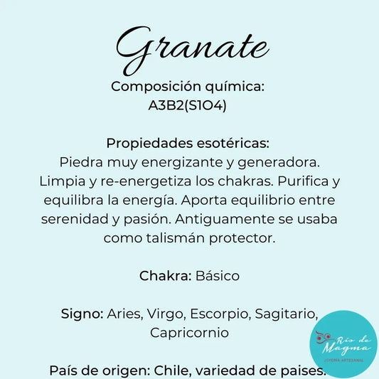 Granate tamboreado sostenido en la palma de la mano, mostrando tamaño de bolsillo