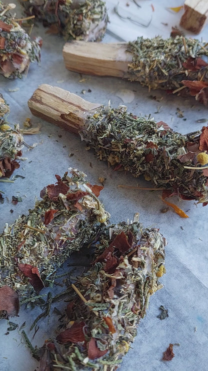 2 Variedades - Palo Santo Bañado en Cera de Soya + Hierbas  | Sahumerio Artesanal