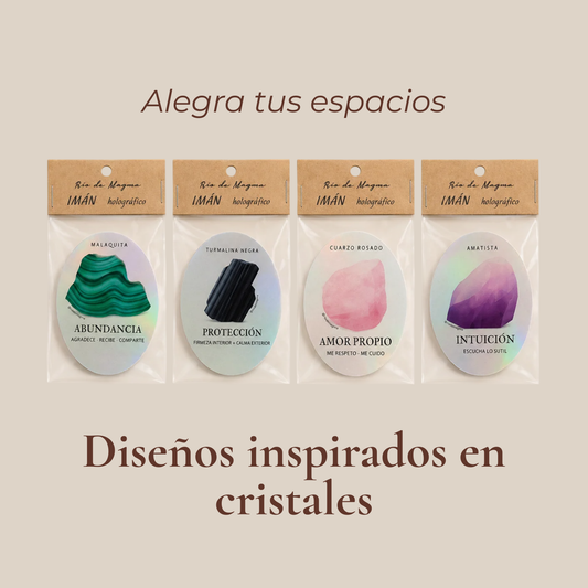 Imanes de cristales
Imagen informativa de imanes holográficos inspirados en cristales sobre fondo beige, con texto "Alegra tus espacios · Diseños inspirados en cristales".