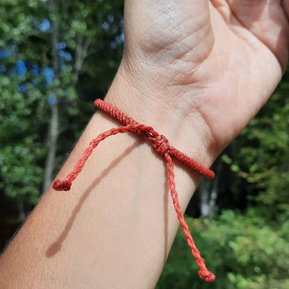 Set de 2 Pulseras Rojas de Protección (Pareja/Amig@s) | Tejidas a Mano